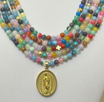 Lange halsketting van de natuurlijke Multipiedras met Virgen
