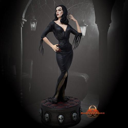 Vampira Statue 1/6 43 cm, Verzamelen, Film en Tv, Ophalen of Verzenden