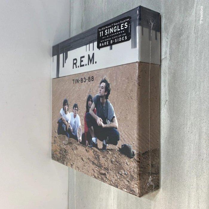 R.E.M. - 7IN-83-88 - Sealed - 12 x 7 singles - LP Box set -, Cd's en Dvd's, Vinyl Singles