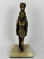 Figuur - A Egyptian revival figure - Albast, Brons, Antiek en Kunst