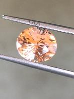 1 pcs Roze, Oranje Saffier - 3.00 ct - Gemological Institute, Nieuw