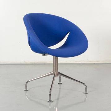 Artifort design vergaderstoel, blauw, draaibaar onderstel beschikbaar voor biedingen