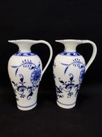 Meissen - Carafe (2) - Essig und Öl antik, je 0,3 Liter, Antiek en Kunst