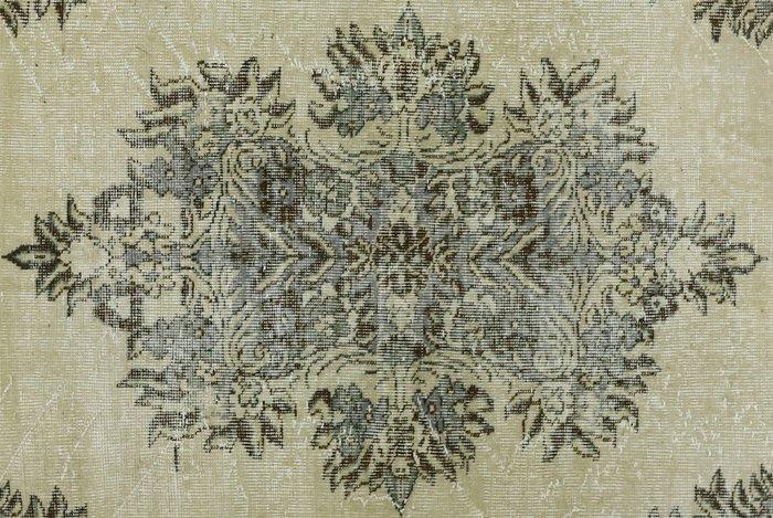 Usak - Vloerkleed - 257 cm - 158 cm, Huis en Inrichting, Stoffering | Tapijten en Vloerkleden