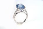 Ring - 18 karaat Witgoud - 12.19ct. tw. Saffier - Diamant, Handtassen en Accessoires, Ringen, Nieuw