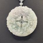 Ketting met hanger - Handgesneden natuurlijke jadeïet ()