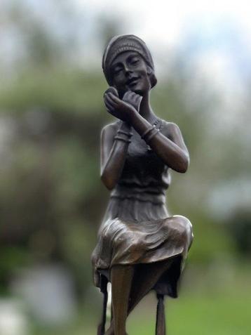 Sculpture, Un Petit Rouge - 27 cm - Bronze