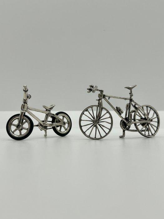 Manifattura italiana - Figurine miniature - Bicicletta da, Antiquités & Art, Antiquités | Argent & Or