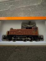 Arnold N - 420 - Modeltrein locomotief (1) - Ee 3/3 -, Hobby en Vrije tijd, Modeltreinen | N-Spoor, Nieuw