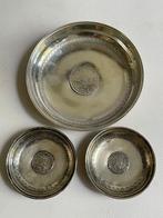Schaal (3) - Coin dish - .800 zilver, Antiek en Kunst