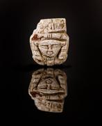 Oud-Egyptisch Faience amulet van de godin Hathor - 2.2 cm