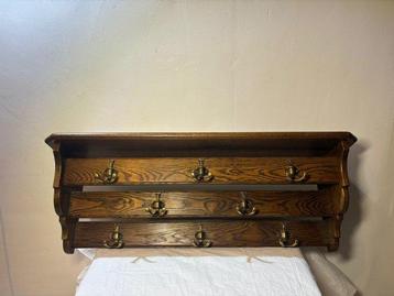 Porte-manteau - Classique en chêne avec sculpture en bois