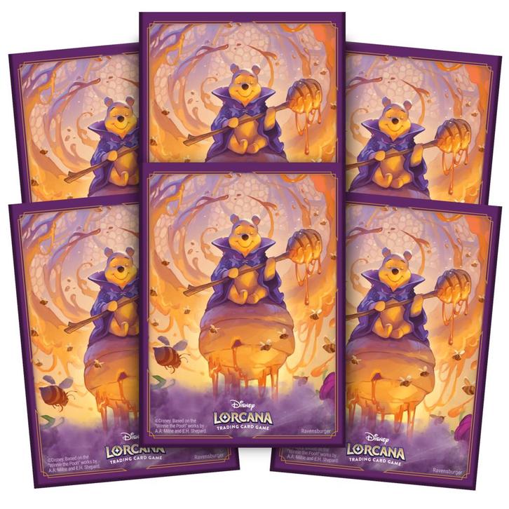 Disney Lorcana: Card Sleeves Winnie the Pooh (65x), Hobby en Vrije tijd, Verzamelkaartspellen | Overige, Ophalen of Verzenden