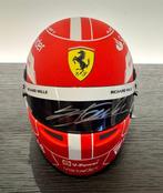 Ferrari - Charles Leclerc - Casque à léchelle 1/2, Collections