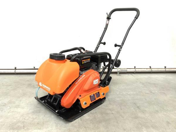 Veiling - Daewoo trilplaat 6,5pk DATM80 compact, Doe-het-zelf en Bouw, Gereedschap | Overige machines, Nieuw