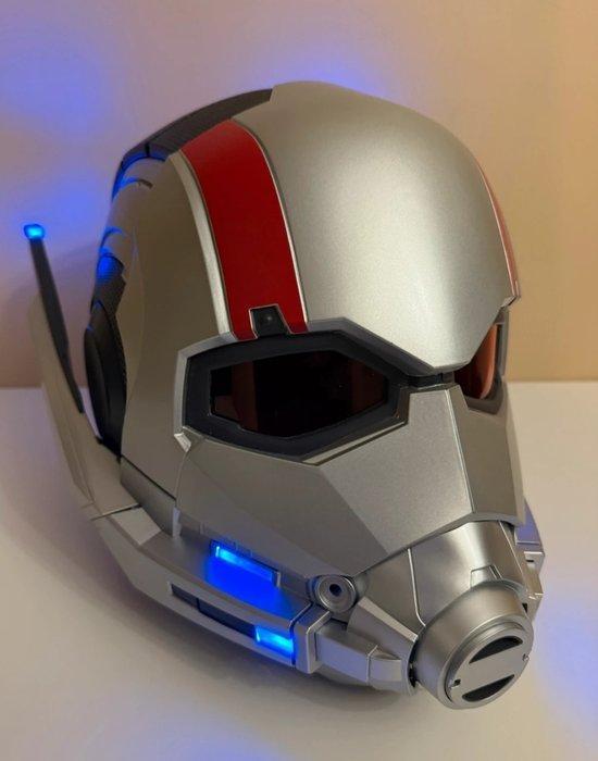 Marvel: Avengers - Hasbro - - Film rekwisiet Ant Man Marvel, Collections, Cinéma & Télévision