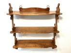 Antiek wandrekje / étagère , nobel hout met prachtige
