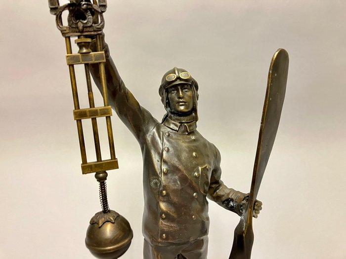 Mystery slingerklok Aviator - Legering - Recent, Antiek en Kunst, Antiek | Klokken