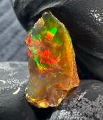 8ct Kristal Opaal Ruw- 1.6 g, Verzamelen