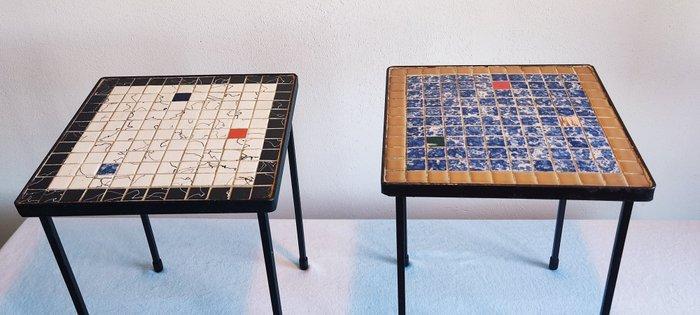 Bijzettafel - Keramiek, glazuur en gegoten staal - Twee, Antiek en Kunst, Kunst | Designobjecten