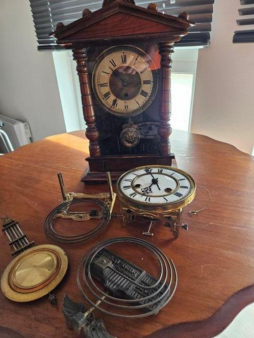 Klok - Hout - 1920-1930 - Antieke pendule en uurwer, Antiek en Kunst, Antiek | Klokken