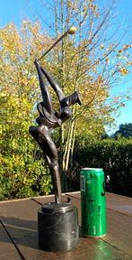 Sculpture, Modernistische bronzen golfer - 41 cm - marbre en, Antiek en Kunst