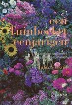 Een tuinboeket éénjarigen 9789062554423, Boeken, Natuur, Gelezen, Julia Voskuil, Verzenden