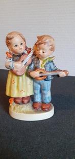 Goebel - Figurine - Schitterend Trio Hummeltjes waarvan 2, Antiek en Kunst