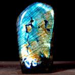 Labradorite de Madagascar - Forme libre polie - Éclats