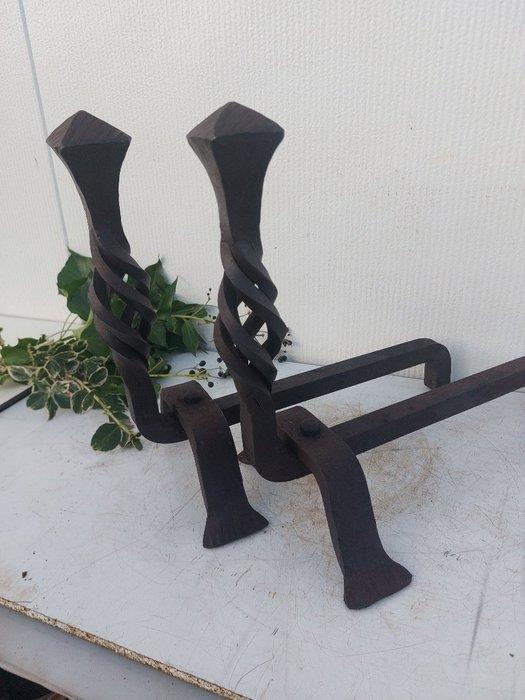 Radiateur (2) - Métal - feu ou bûches de cheminée, Antiquités & Art, Curiosités & Brocante