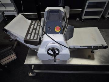 Sinmag uitrolmachine Bakkerij machines veiling