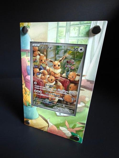 Pokémon - 2 Card - Eevee AR card + special display case, Hobby en Vrije tijd, Verzamelkaartspellen | Pokémon