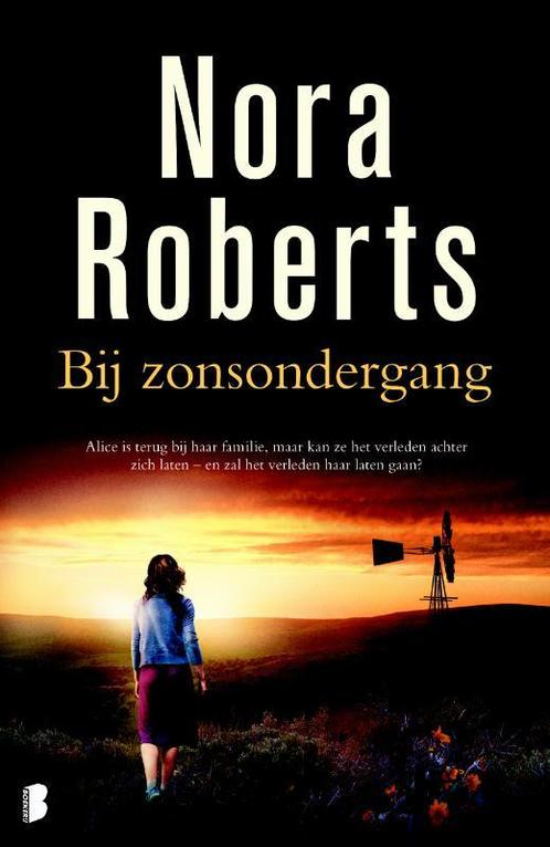 Bij zonsondergang 9789022576373 Nora Roberts, Boeken, Thrillers, Gelezen, Verzenden