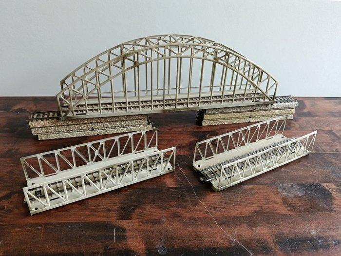 Märklin H0 - 5106/7163/7162 - Ponts (13) - Pont en arc et, Hobby & Loisirs créatifs, Trains miniatures | HO