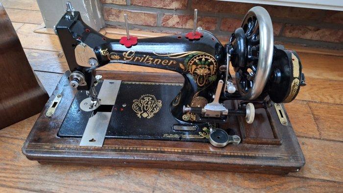 Gritzner R - Naaimachine - Hout, IJzer, Antiek en Kunst, Kunst | Designobjecten