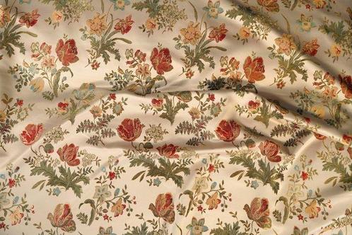 Verfijnd en elegant stoffenstijl San Leucio - Meubelstof - 3, Antiek en Kunst, Antiek | Tapijten, Tafelkleden en Textiel