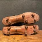Antique 1950s football boots - soccer - football shoes, Collections, Collections Autre