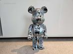 Decoratief beeld Medicomtoy Bearbrick Banksy, Sport en Fitness, Ophalen, Nieuw