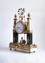 Portico klok Louis XVI - Verguld brons - 1799