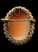 Mysterieus speldbroche in gotische Victoriaanse stijl met, Antiek en Kunst