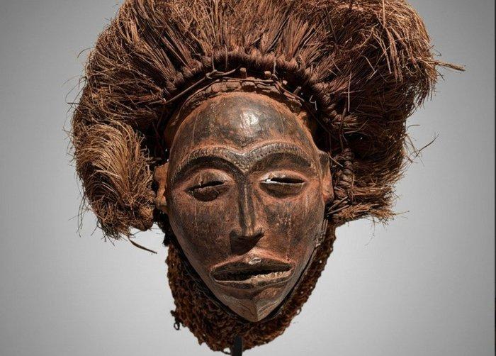 Dansmasker - Chokwe - Congo, Antiek en Kunst, Kunst | Niet-Westerse kunst