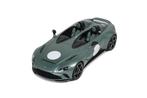 GT Spirit 1:18 - Voiture miniature - Aston Martin V12