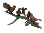 Beeldje - 5 birds on a branch - Brons