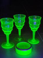 Wijnglas (4) - Uraniumglas - Wijnglazen met schaal