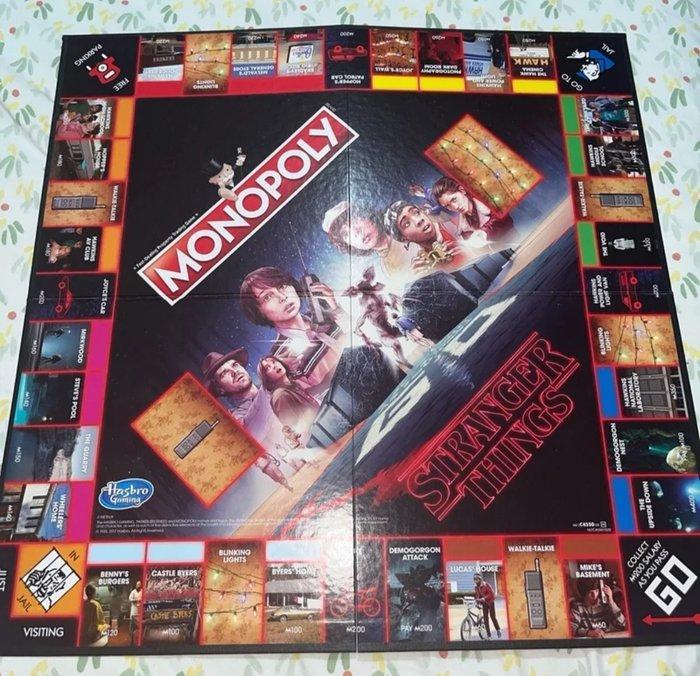 Hasbro - Speelgoed - Monopoly Stranger Things Board Game -, Antiek en Kunst, Antiek | Overige Antiek