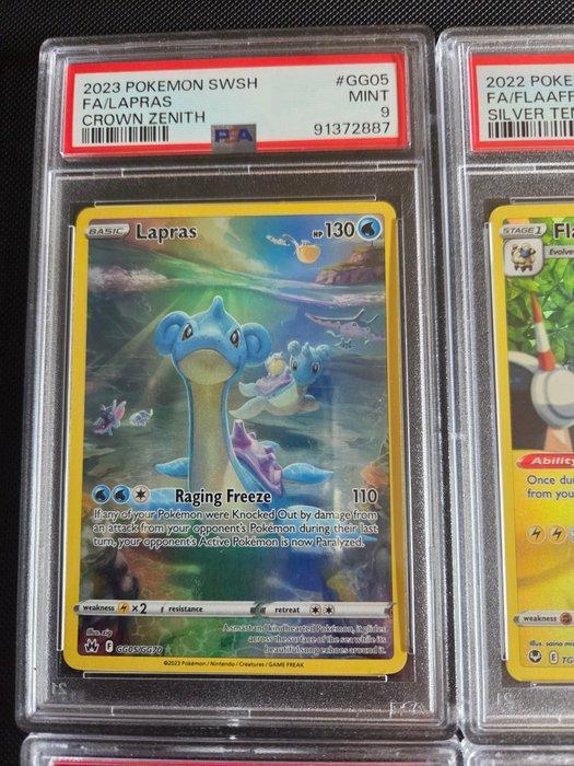 Pokémon - 4 Graded card - CALYREX ZAPDOS FLAAFFY AND LAPRAS, Hobby en Vrije tijd, Verzamelkaartspellen | Pokémon