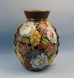 Boch Frères - Raymond Chevallier - Vaas - D2010 - Aardewerk