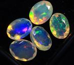 Opales de cristal éthiopiennes de 3,80 ct. à facettes -