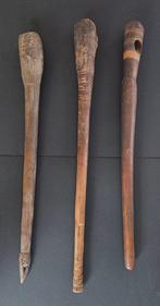 Trois magnifiques manches pour haches en pierre provenant de, Antiquités & Art