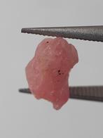 Natural Pink Spinel - 1.53 ct - Rough Gemstone - unheated, Verzenden